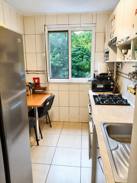 Drumul Taberei, apartament 3 camere, 63 mp, etaj 3, metrou Raul Doamnei.