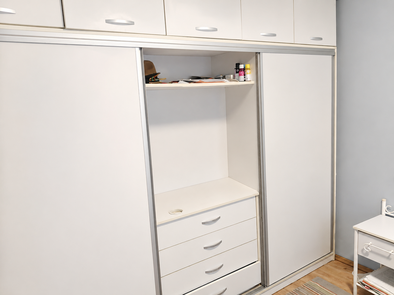 Drumul Taberei, apartament 3 camere, 63 mp, etaj 3, metrou Raul Doamnei.
